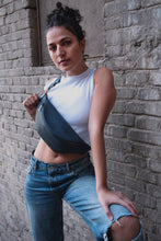 Load image into Gallery viewer, Gloria
